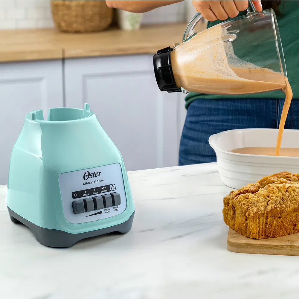 LICUADORA OSTER 1.5L CELESTE BLSTKAG-VPB-053